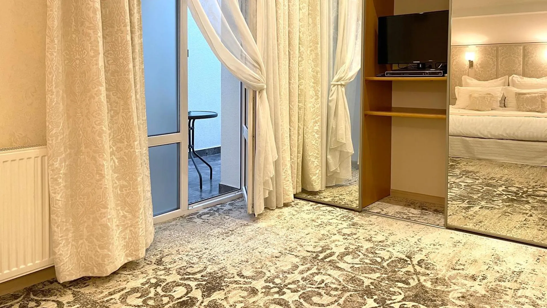 Eney Boutique Hotel Lviv 4*,  Ukraine
